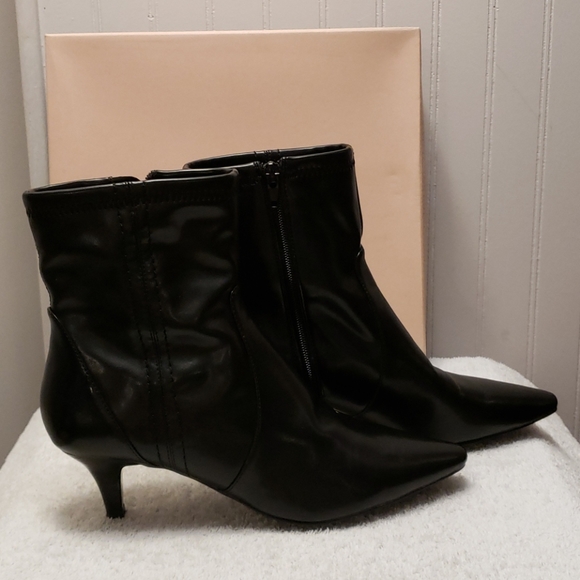 Bandolino Niamh leather boots, dark brown, 6.5 - Picture 2 of 12